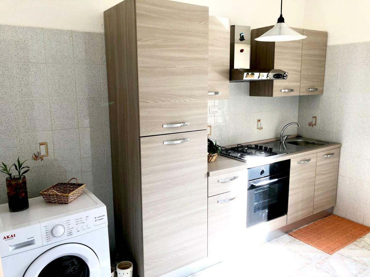 Casa Dolce Hibiscus Leilighet Olbia Eksteriør bilde